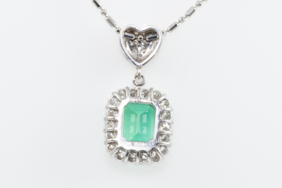 3.64ct Emerald & 0.60ct Diamond Pendant - 5