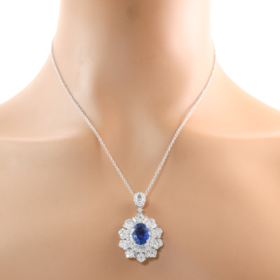 4.32ct Sapphire and Diamond Pendant - 7