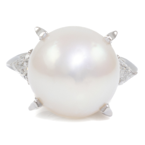 13.6mm South Sea Pearl & Diamond Ring