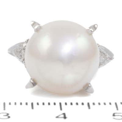 13.6mm South Sea Pearl & Diamond Ring - 2