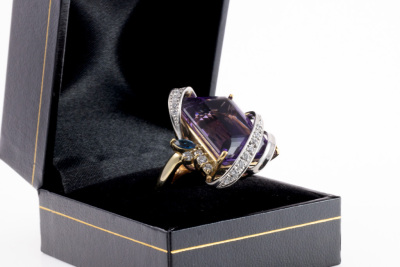 23.46ct Amethyst, Topaz and Diamond Ring - 5