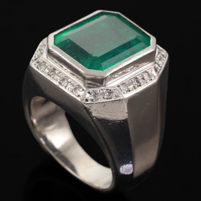 1.08ct Emerald and Diamond Mens Ring - 6