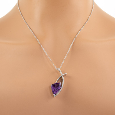 5.78ct Amethyst and Diamond Pendant - 6