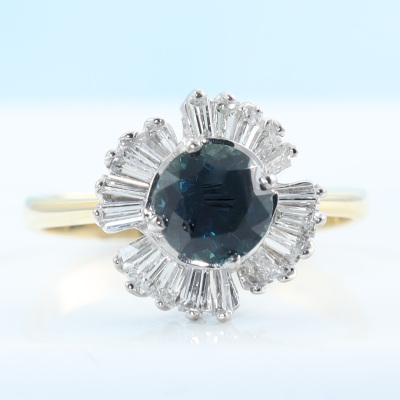 1.77ct Sapphire and Diamond Ring - 7