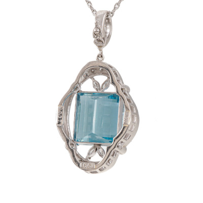 10.61ct Aquamarine & Diamond Enhancer Pendant - 5