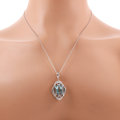 10.61ct Aquamarine & Diamond Enhancer Pendant - 7