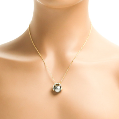 11.7mm Pearl & Diamond Pendant - 5