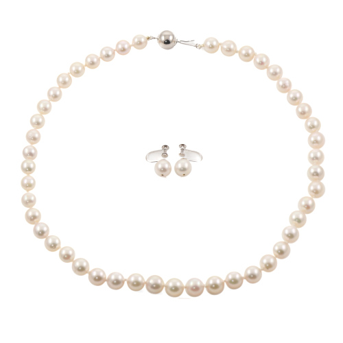 7.2-7.9mm Akoya Pearl Necklace & Earrings Set