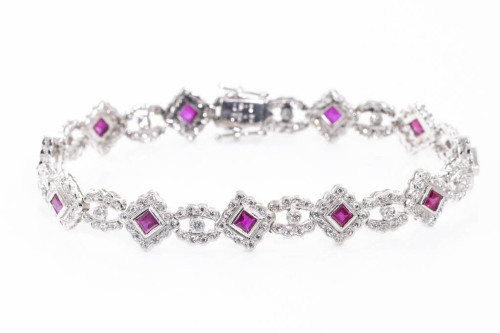 2.30ct Ruby & 1.67ct Diamond Bracelet