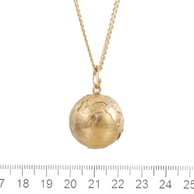 Globe 18ct Gold Pendant with 90cm Chain 28.1g - 2