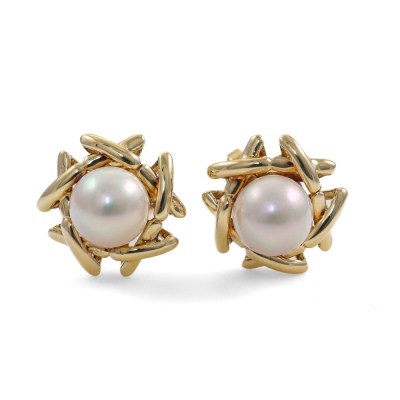 Tiffany & Co Schlumberger Pearl Earrings