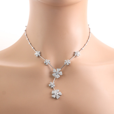 1.00ct Diamond Flower Design Necklace - 5