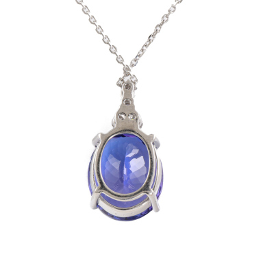 5.18ct Tanzanite and Diamond Pendant - 3