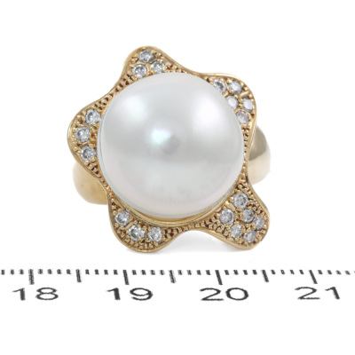 15.7mm South Sea Pearl and Diamond Ring - 2