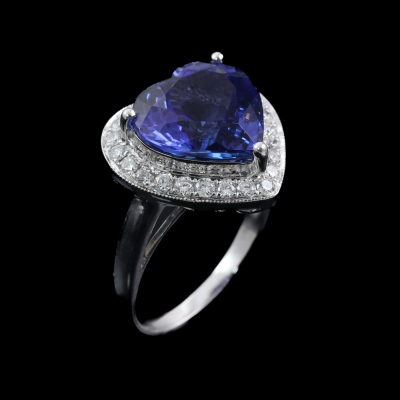 6.40ct Tanzanite and Diamond Ring - 6