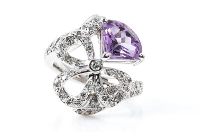 Amethyst & Diamond Ring 18ct White Gold